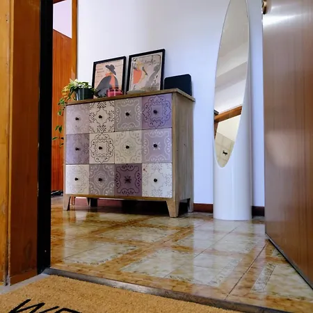 Dietro Le Quinte A 西尼加利亚